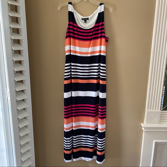 Jessica Howard Dresses & Skirts - Jessica Howard women’s striped dress